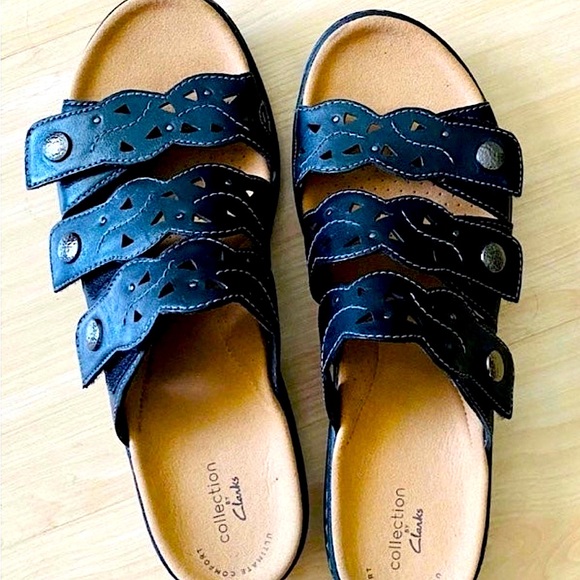 Clarks Shoes - Clark’s Comfort Collection Black Sandals Sz 9.5